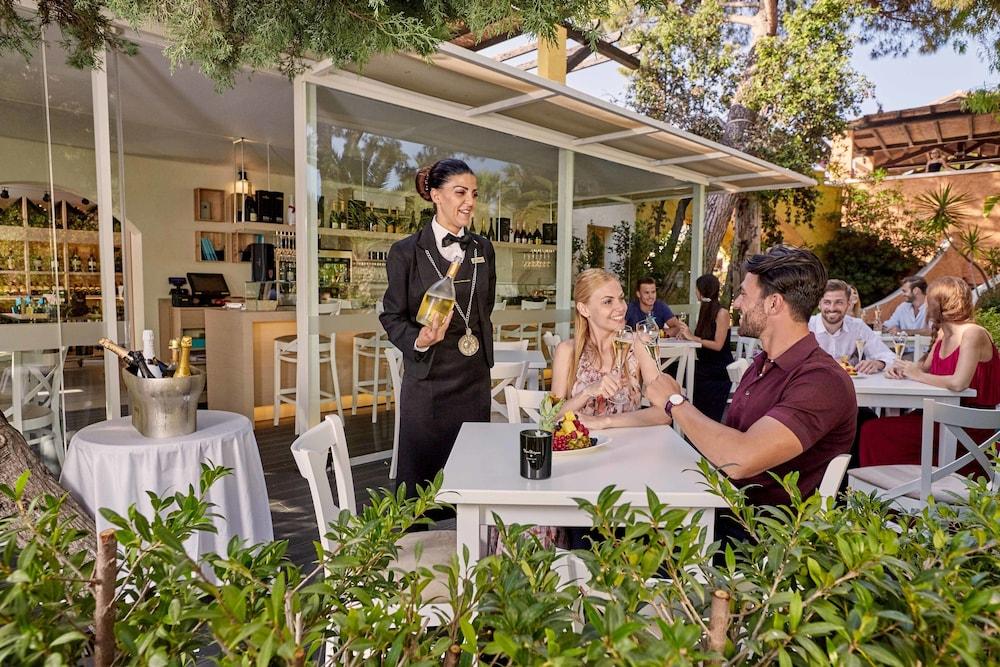 Forte Village Resort - Bouganville Santa Margherita di Pula Eksteriør billede