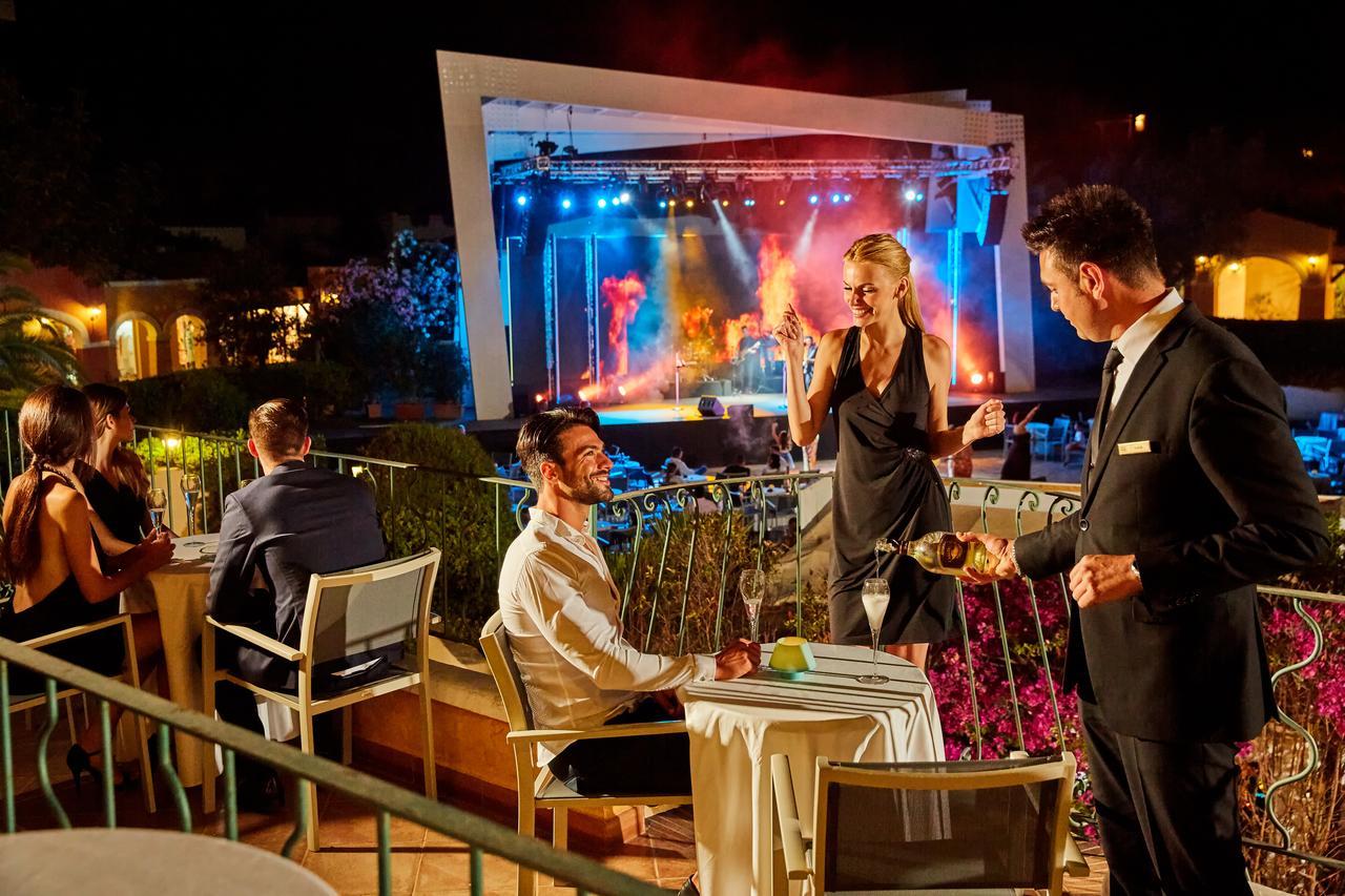Forte Village Resort - Bouganville Santa Margherita di Pula Eksteriør billede